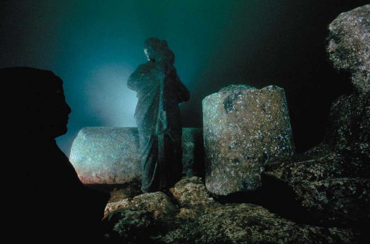 alexandria palace sunken