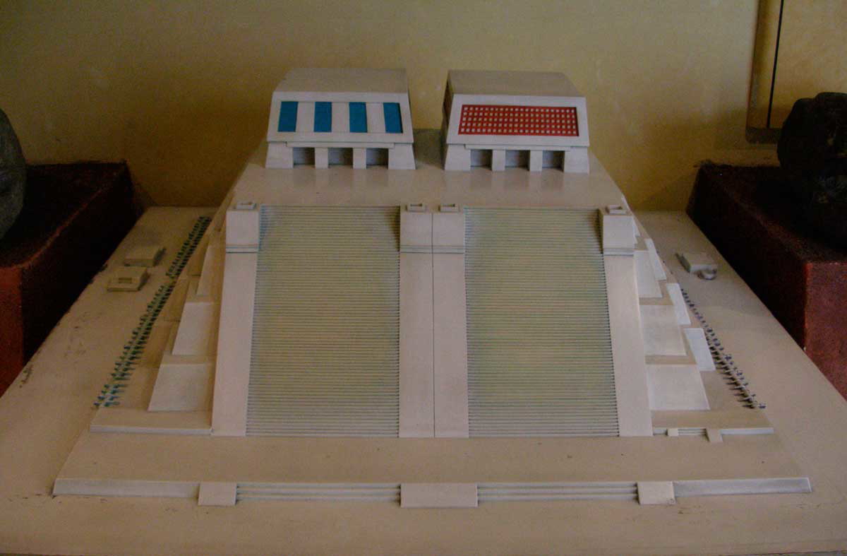 atzect pyramid model mexico archaeology
