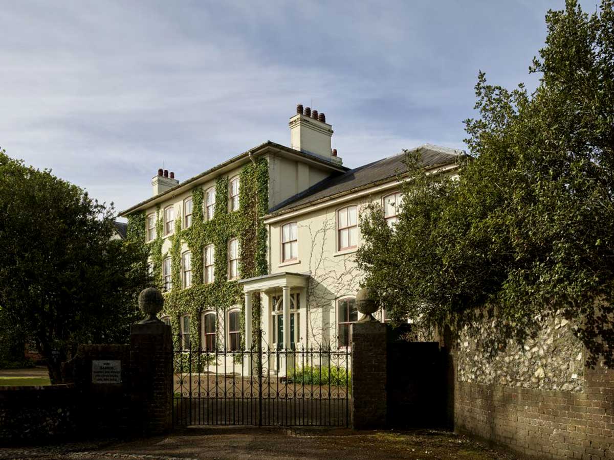 charles darwin home shere wrote on origins of species