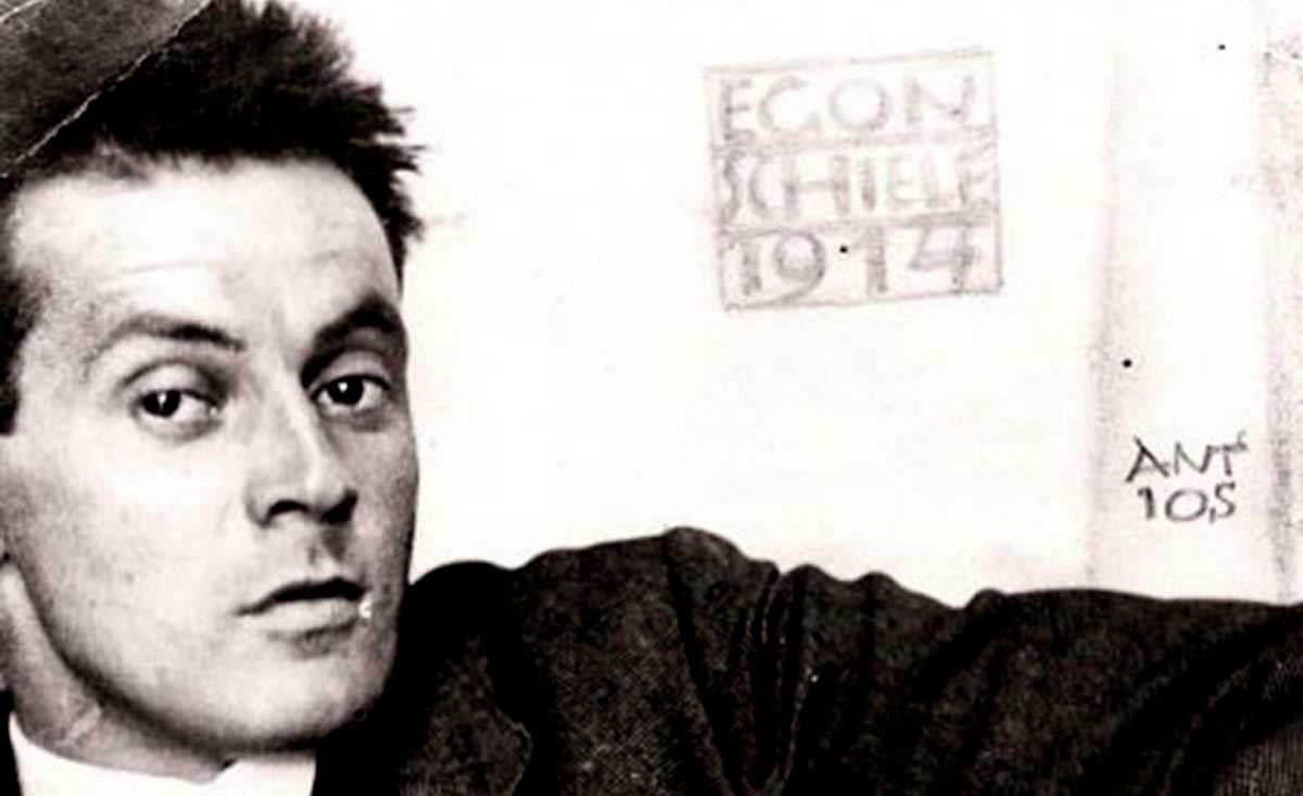 closeup photograph schiele
