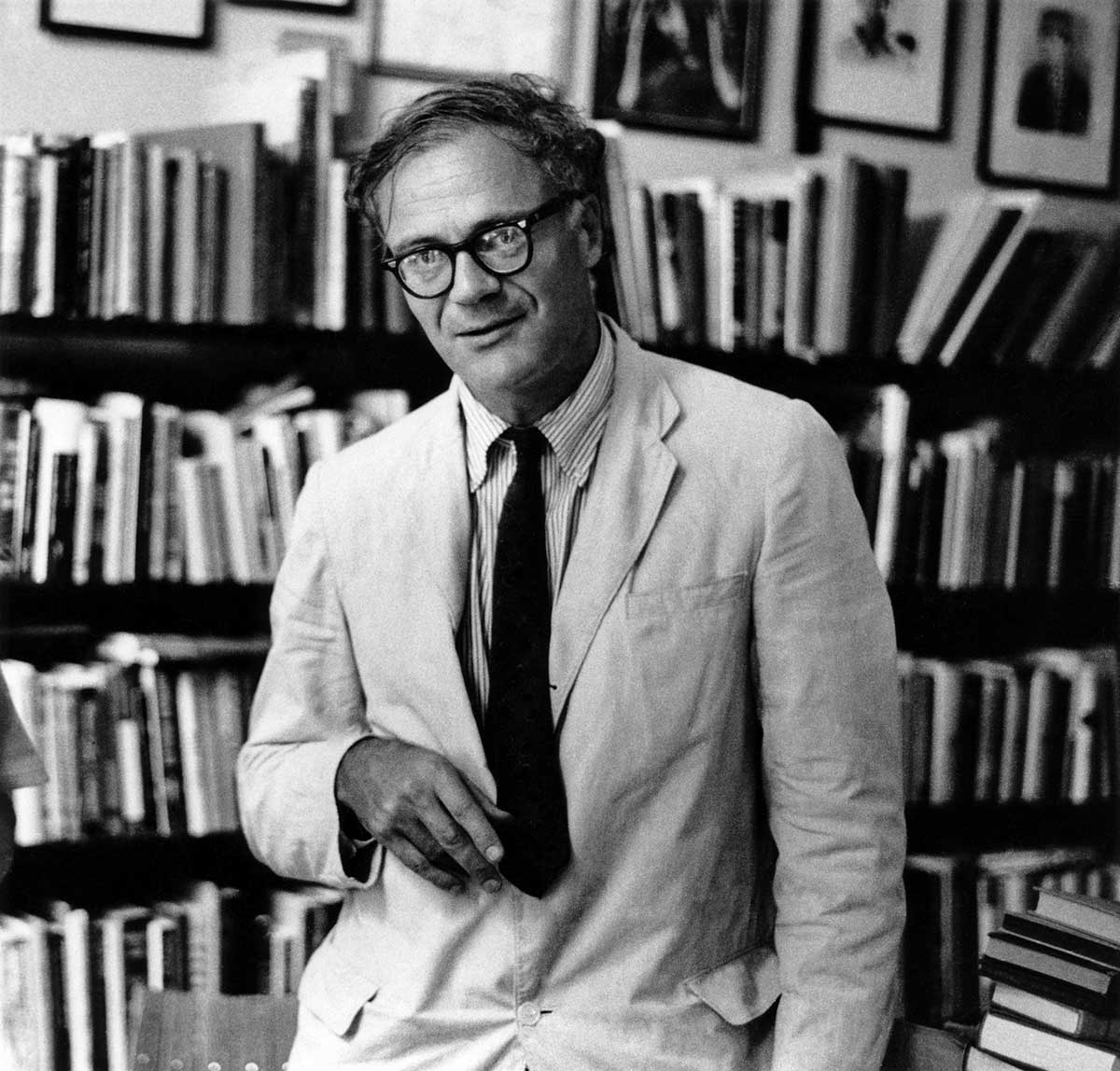 robert lowell by grolier poetry bookshop harvard square 1965