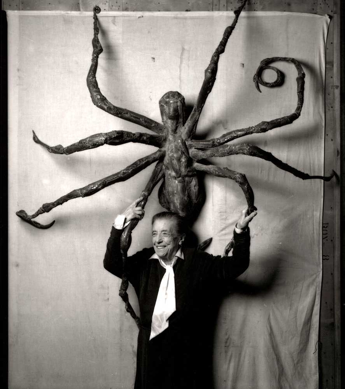 louise bourgeois spiders sculptures