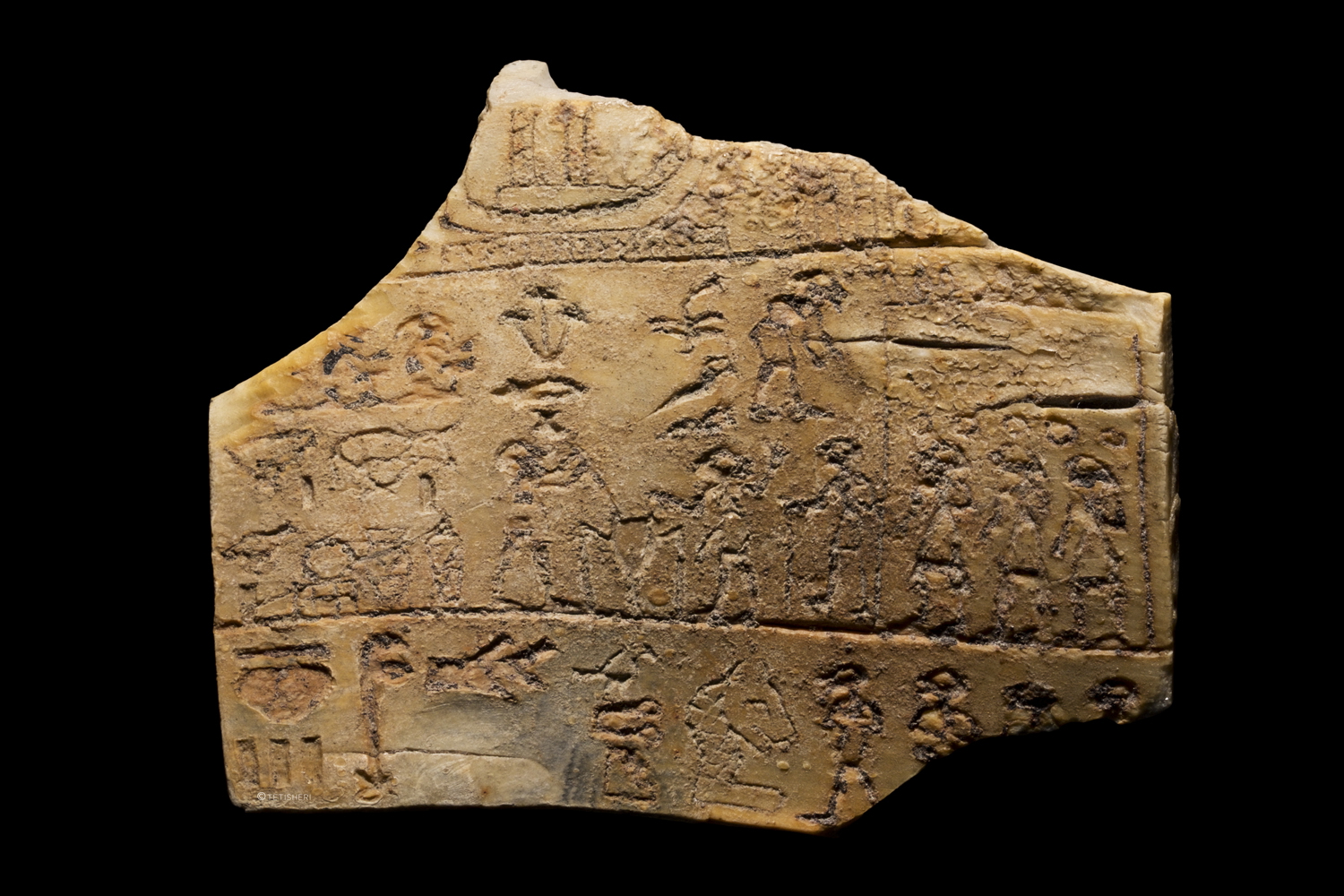 Pre-dynastic hieroglyphics fragment. Source: Garstang Museum of Archaeology
