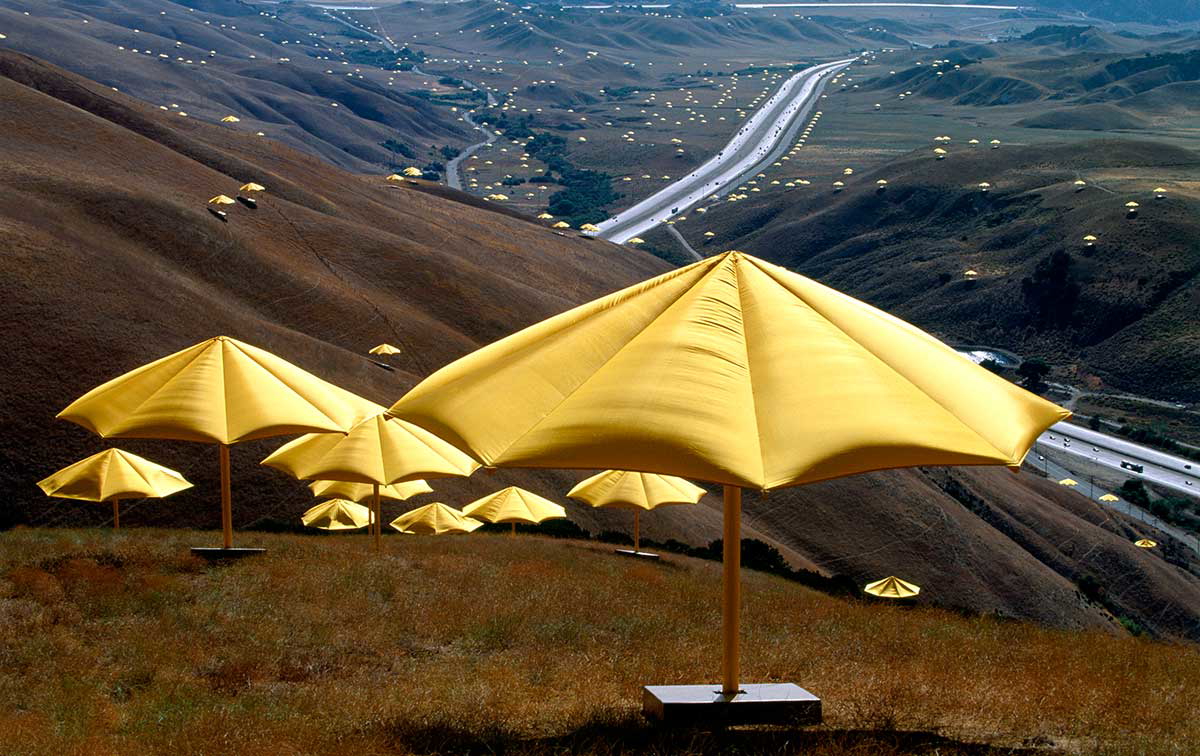 the umbrellas christo jeanne-claude