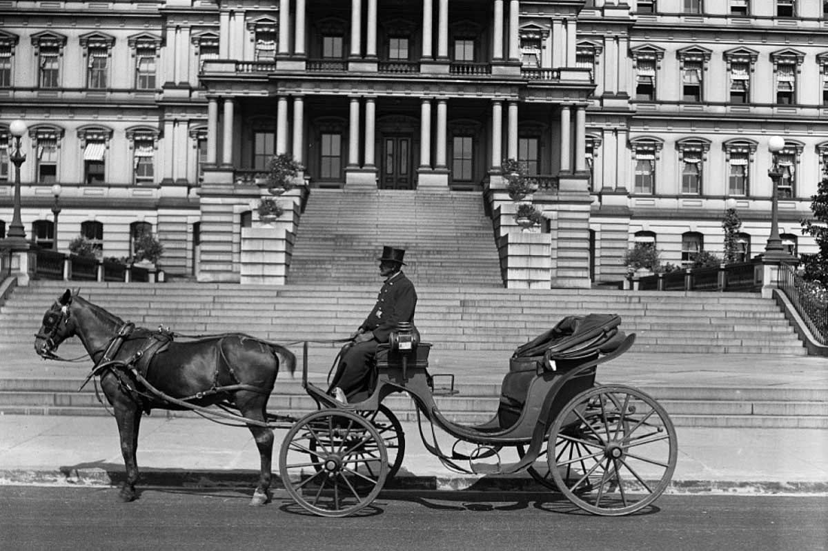 horse drawn carriage transportation
