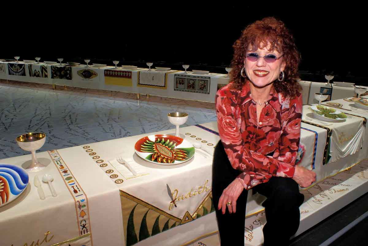 judy chicago dinner party