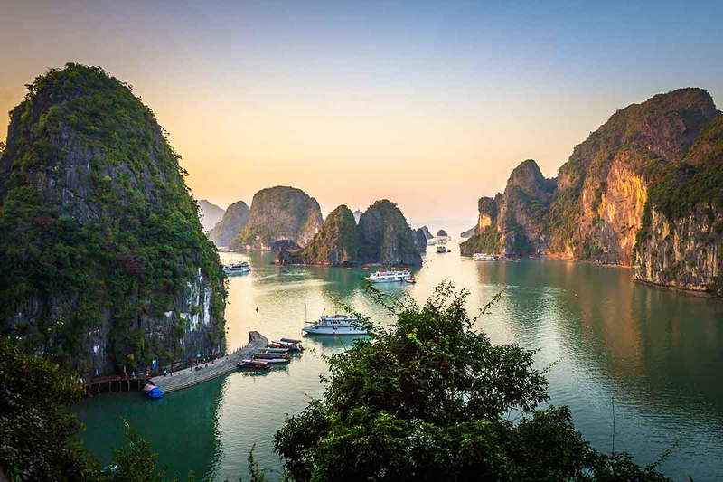 ha long bay vietnam