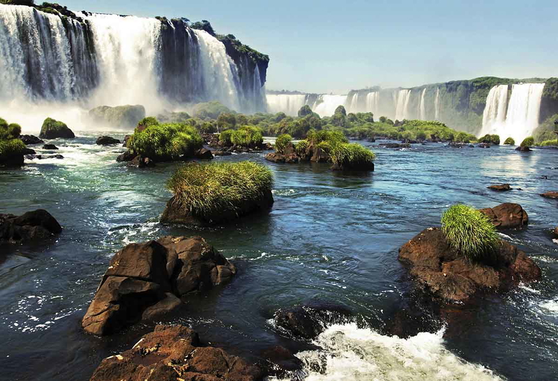 iguazu falls seven wonders of the natural world