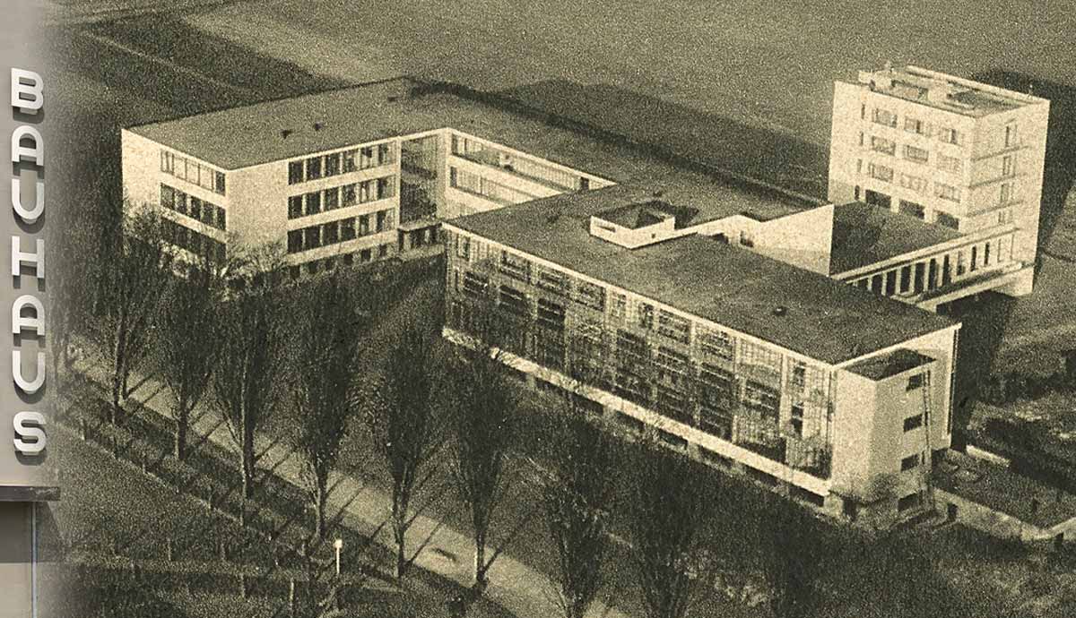 where was the bauhaus school located