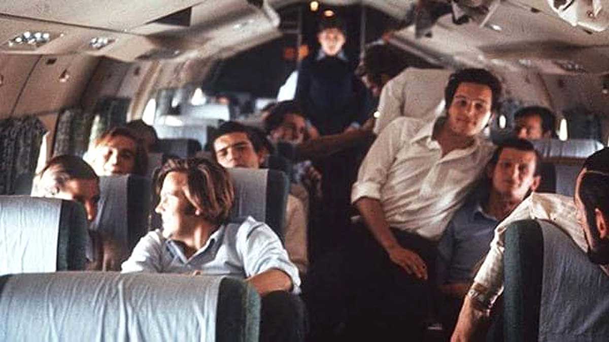 cannibalism airplane crash survivors