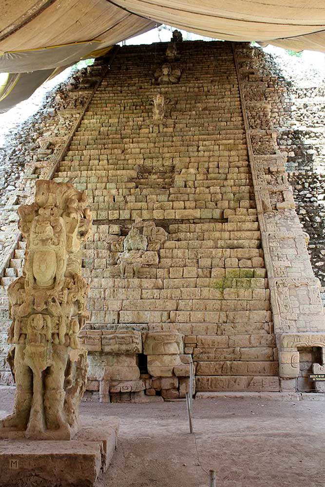 hieroglyphics stairway copan
