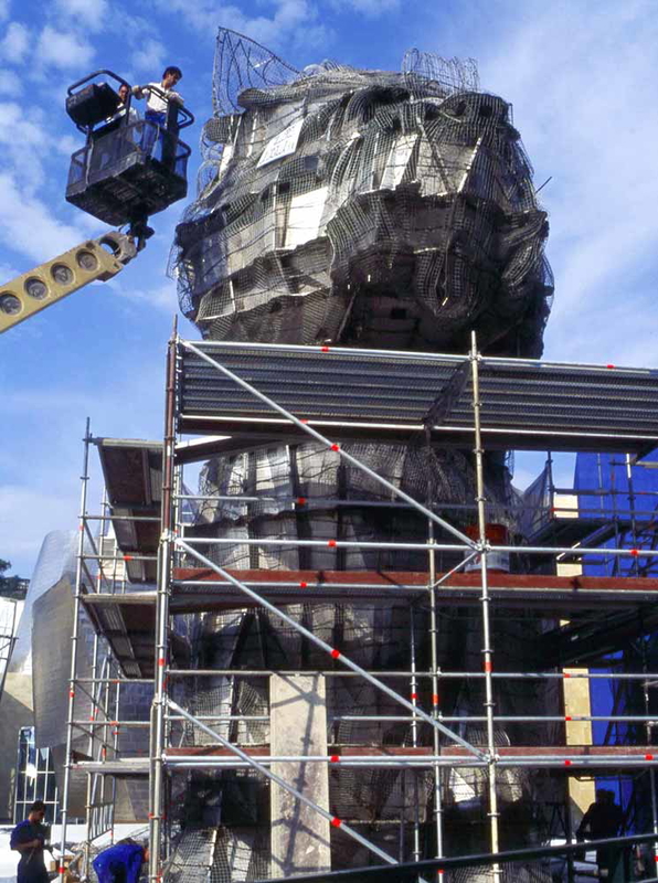jeff koons puppy construction