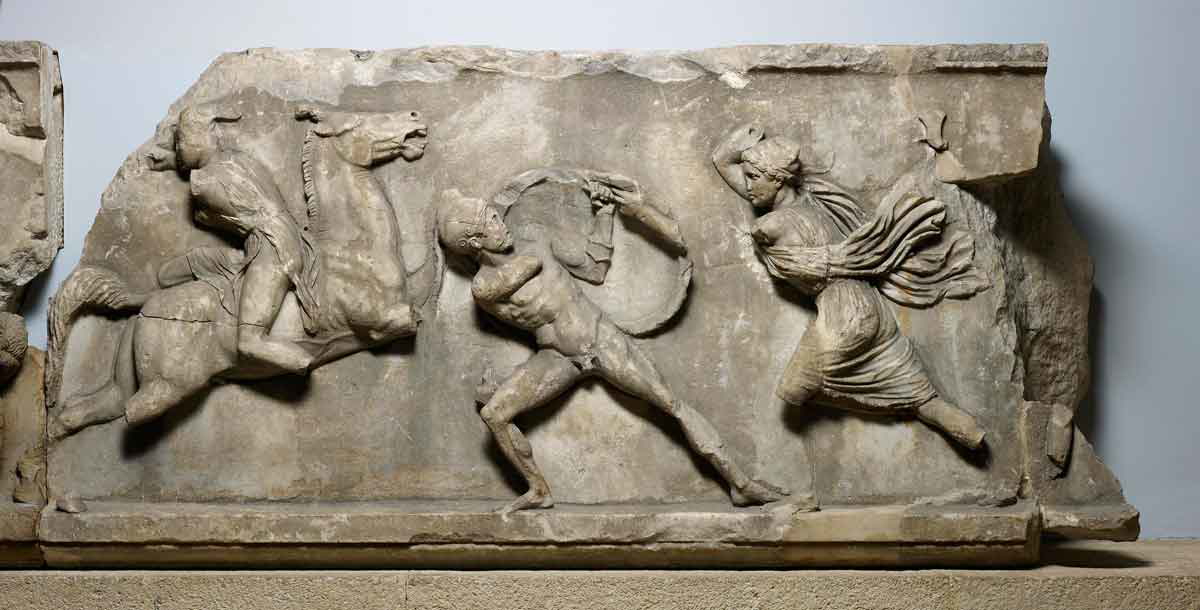 amazons versus greeks frieze