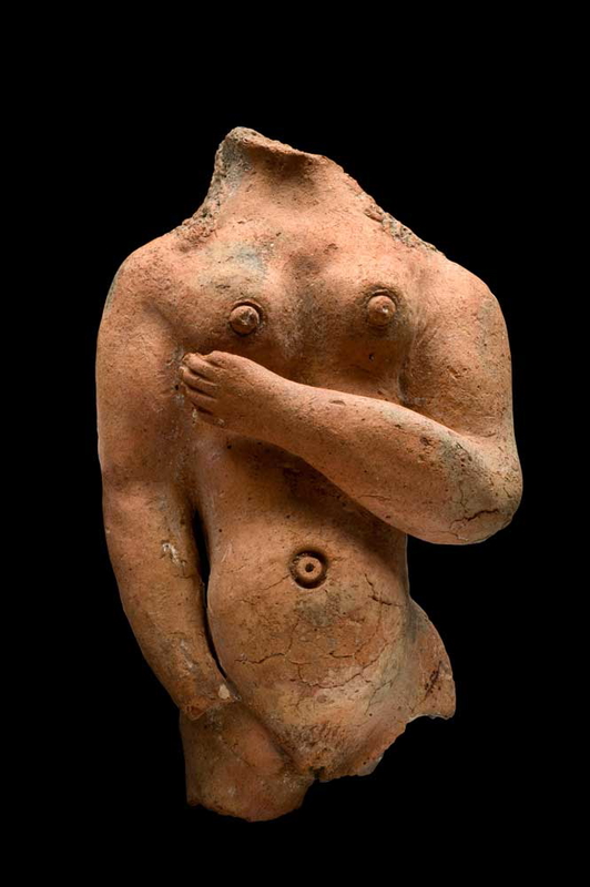 ancient roman pregnant female votive offering