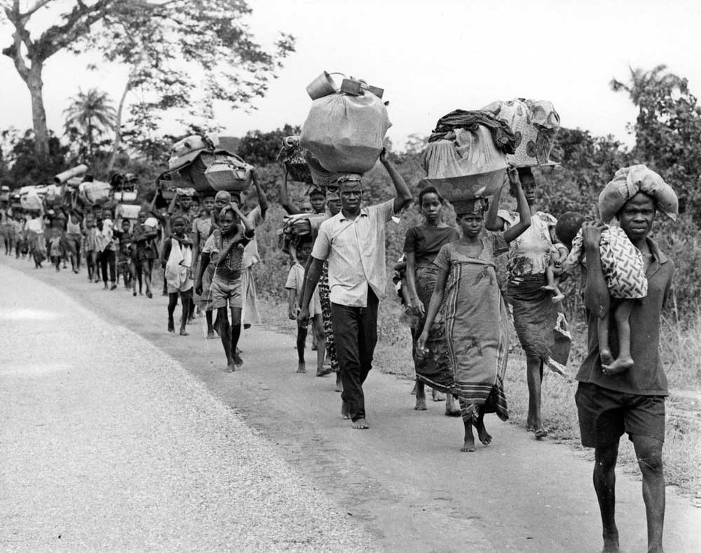 biafra civil war refugees convoy