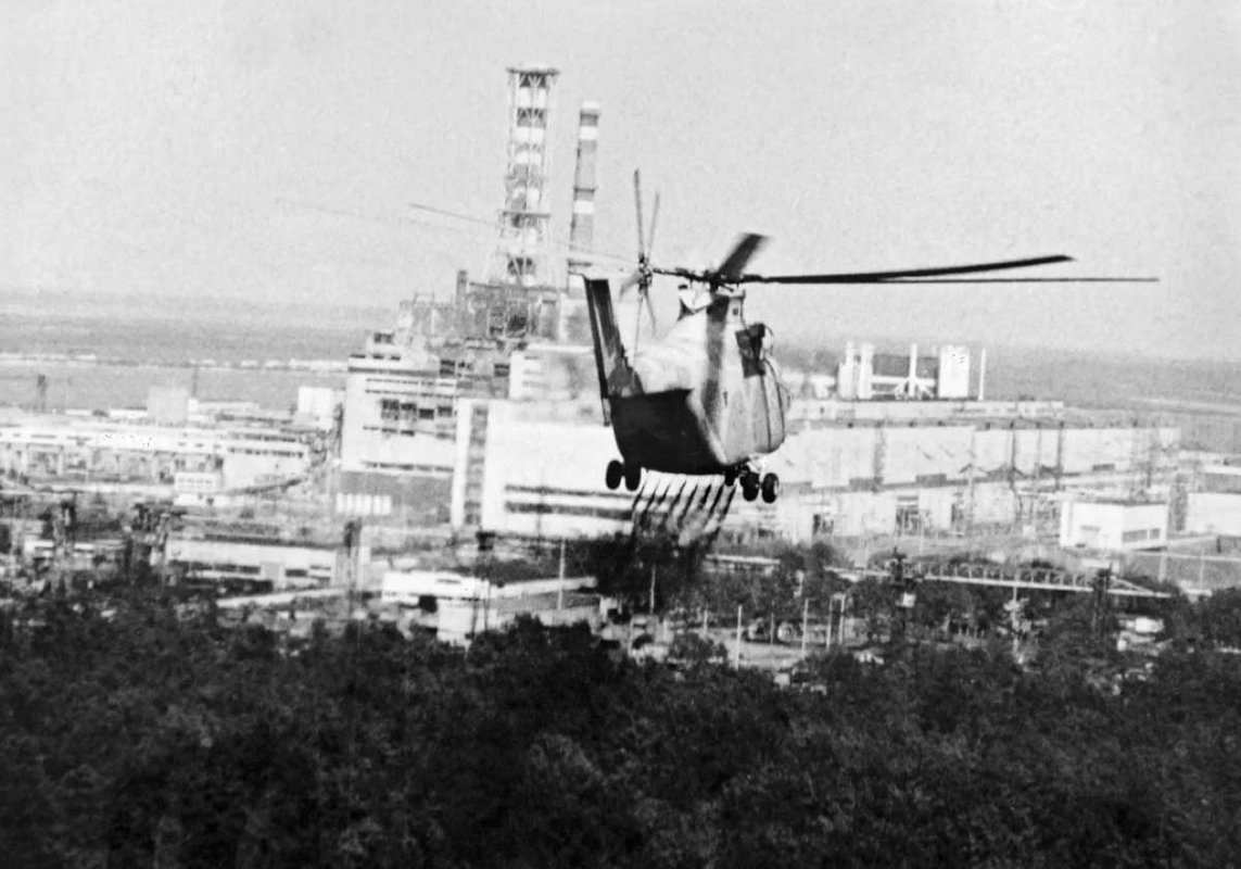 helicopter chernobyl disaster site