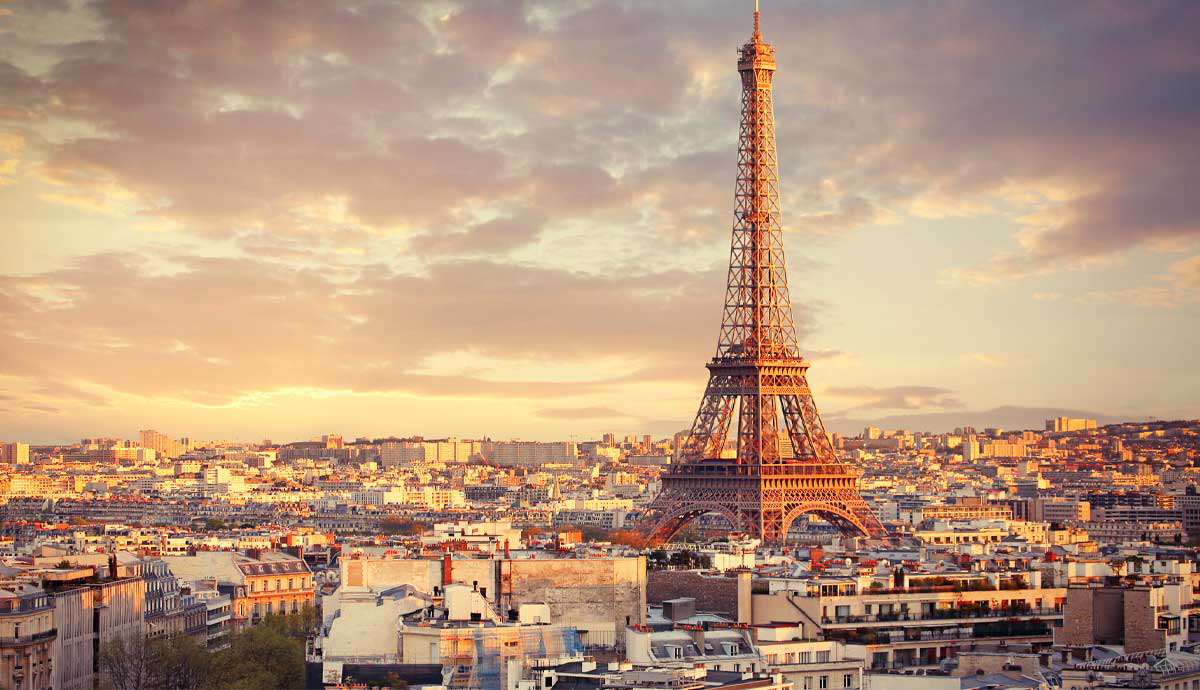 how tall is the eiffel tower facts