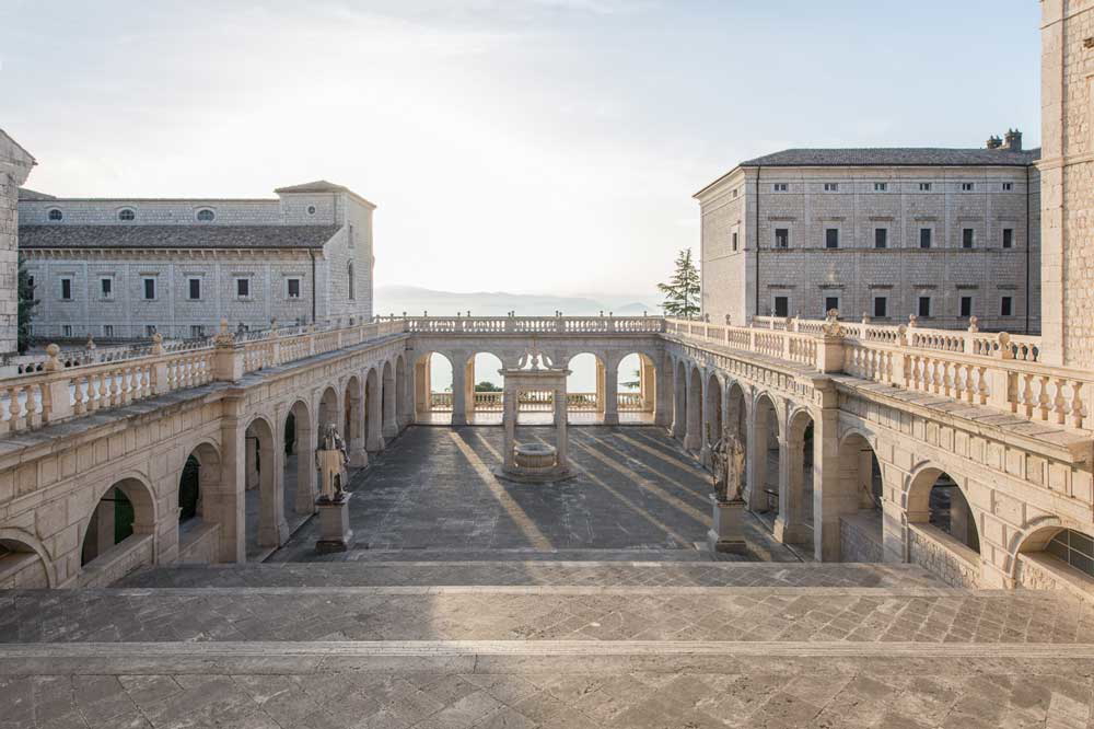 monte cassino benedictine monastic order