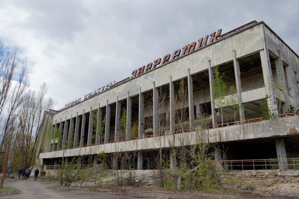 pripyat ukraine abandoned building