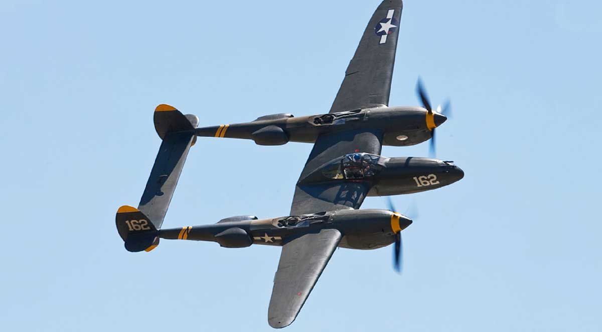 american p38 flight photo