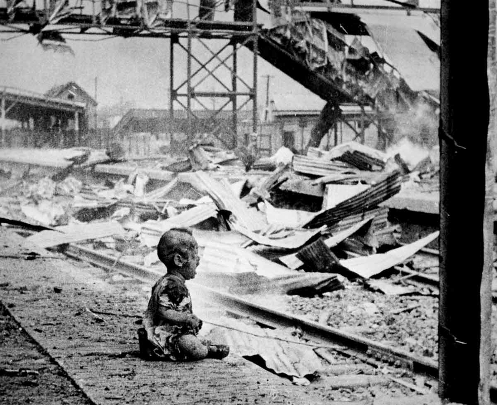 bloody saturday crying baby hs wong photo 1937
