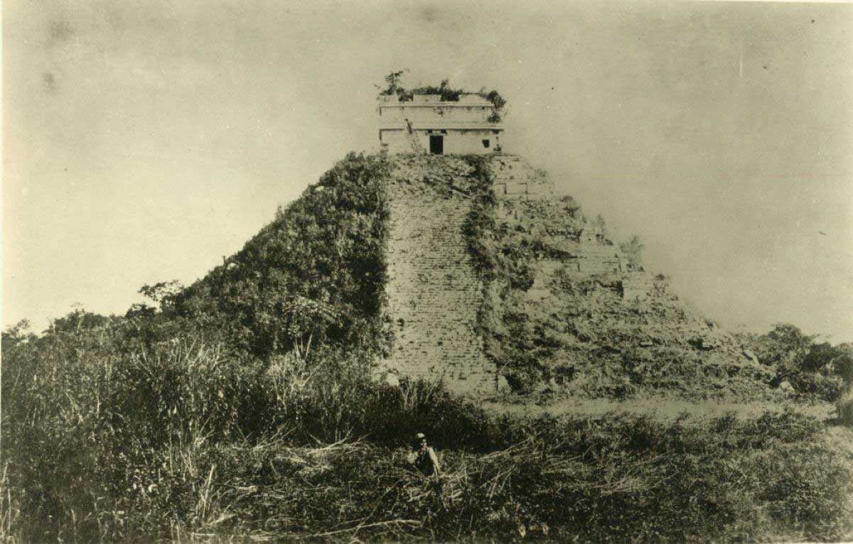 chichen itza temple