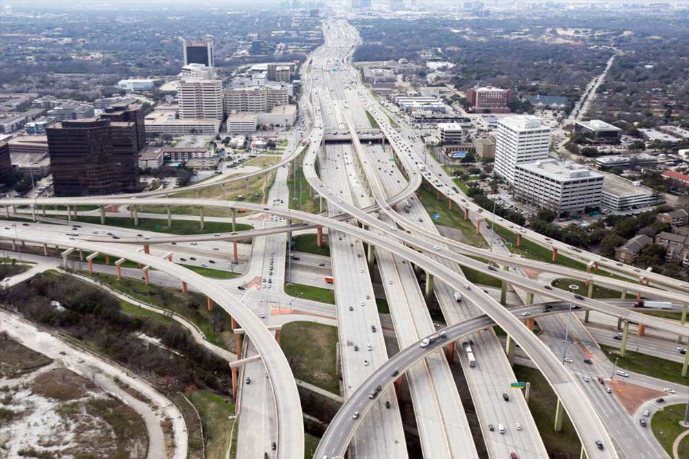 dallas highway intersection