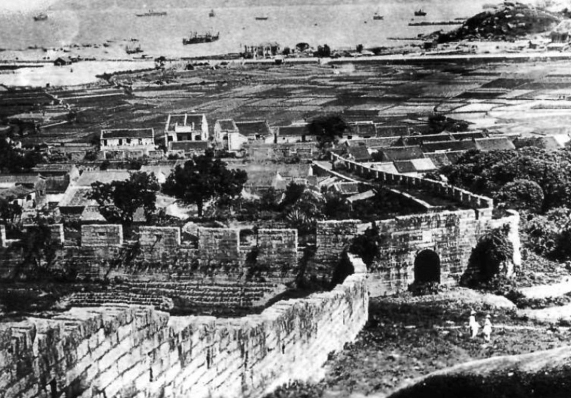 kowloon walled city photo 1910 fortress