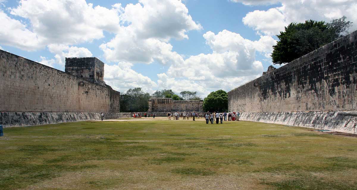 mayan ball game chichen itza