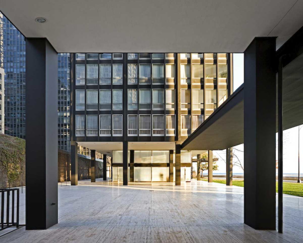 860 880 lake shore drive elevated first floor