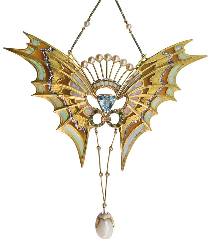 fouquet wings necklace