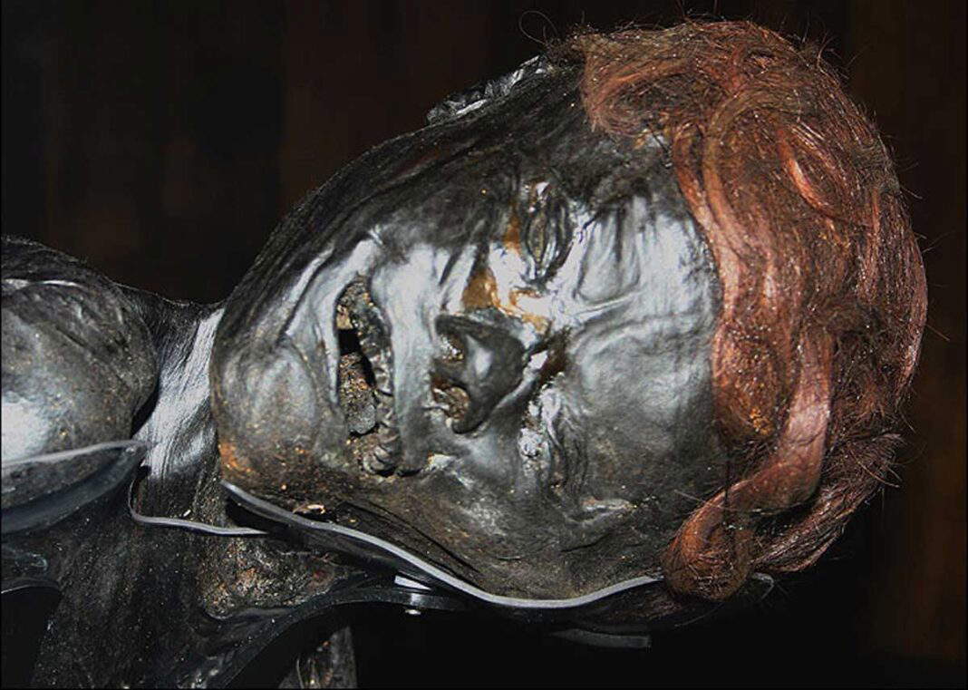 7 Creepy Archaeological Discoveries