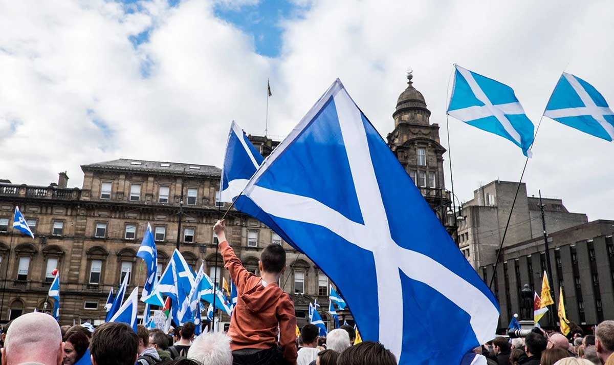 heraldic colors symbols scotland flags