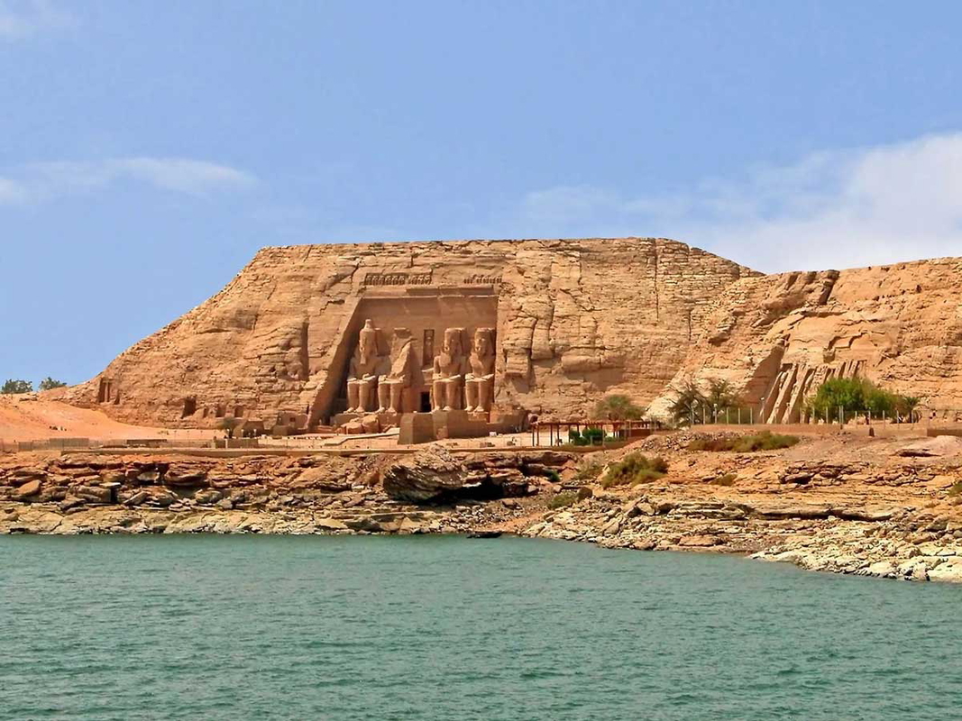 abu simbel temple rameses nile cruise