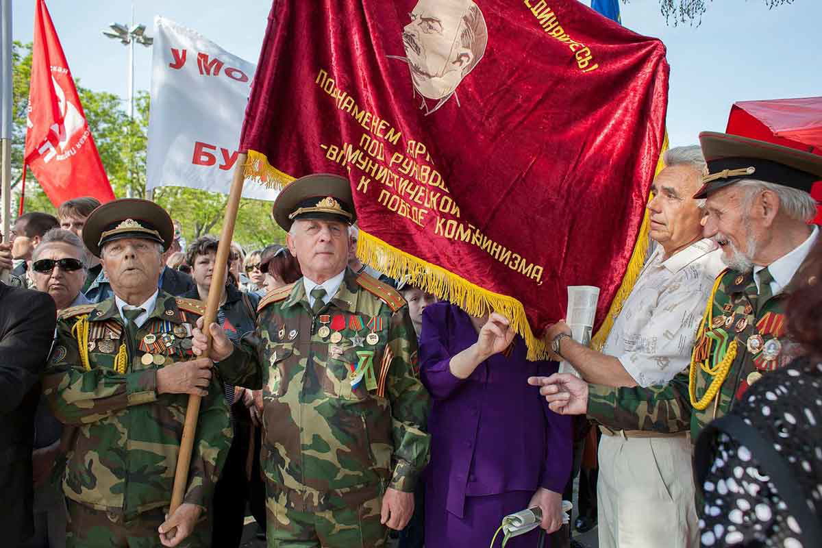 autz julia labor day tiraspol photo