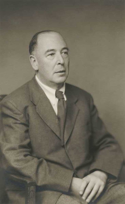 c s lewis walter stoneman photograph