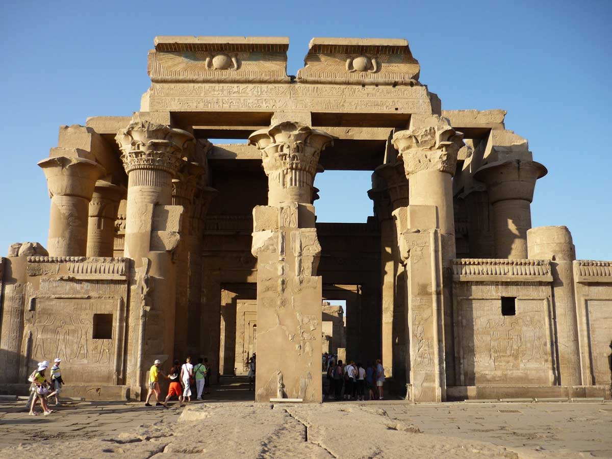 kom ombo egypt nile cruise