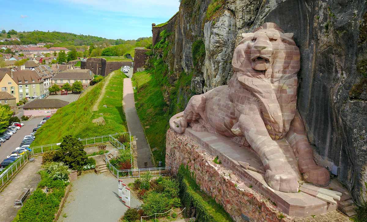 lion of belfort sculpture france