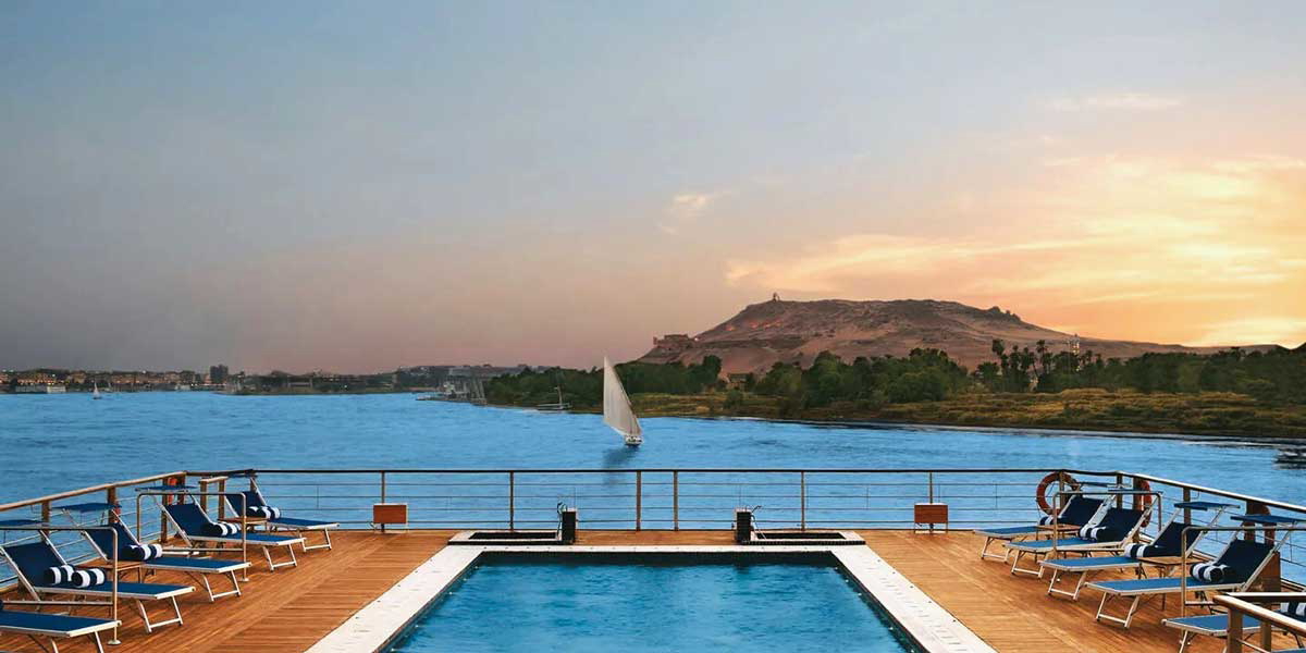 nile cruise view