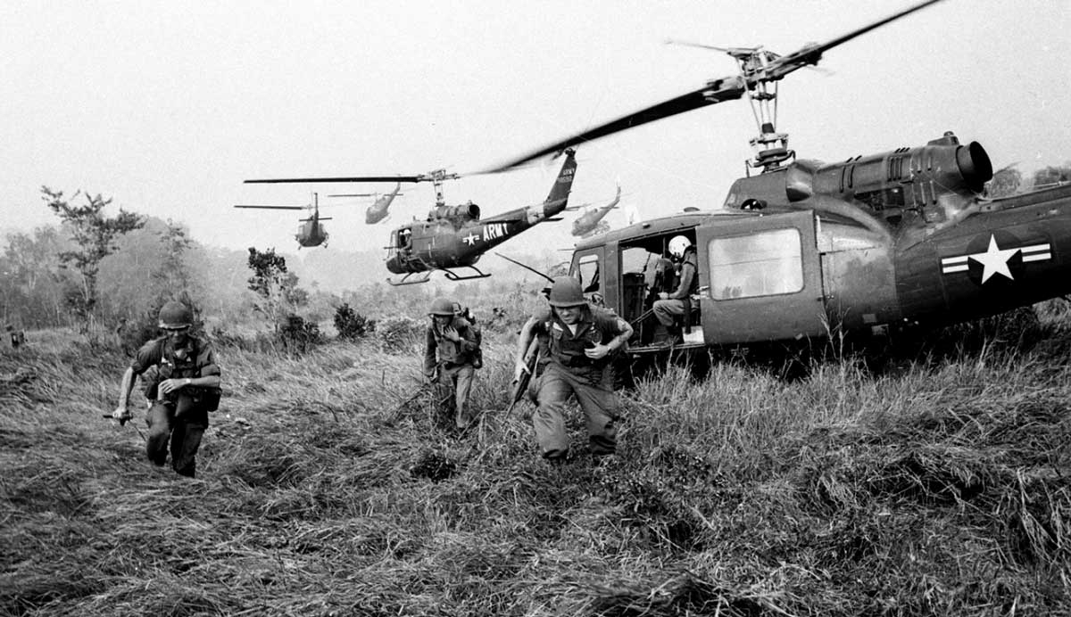 us soldiers south vietnam viet cong attack 1965