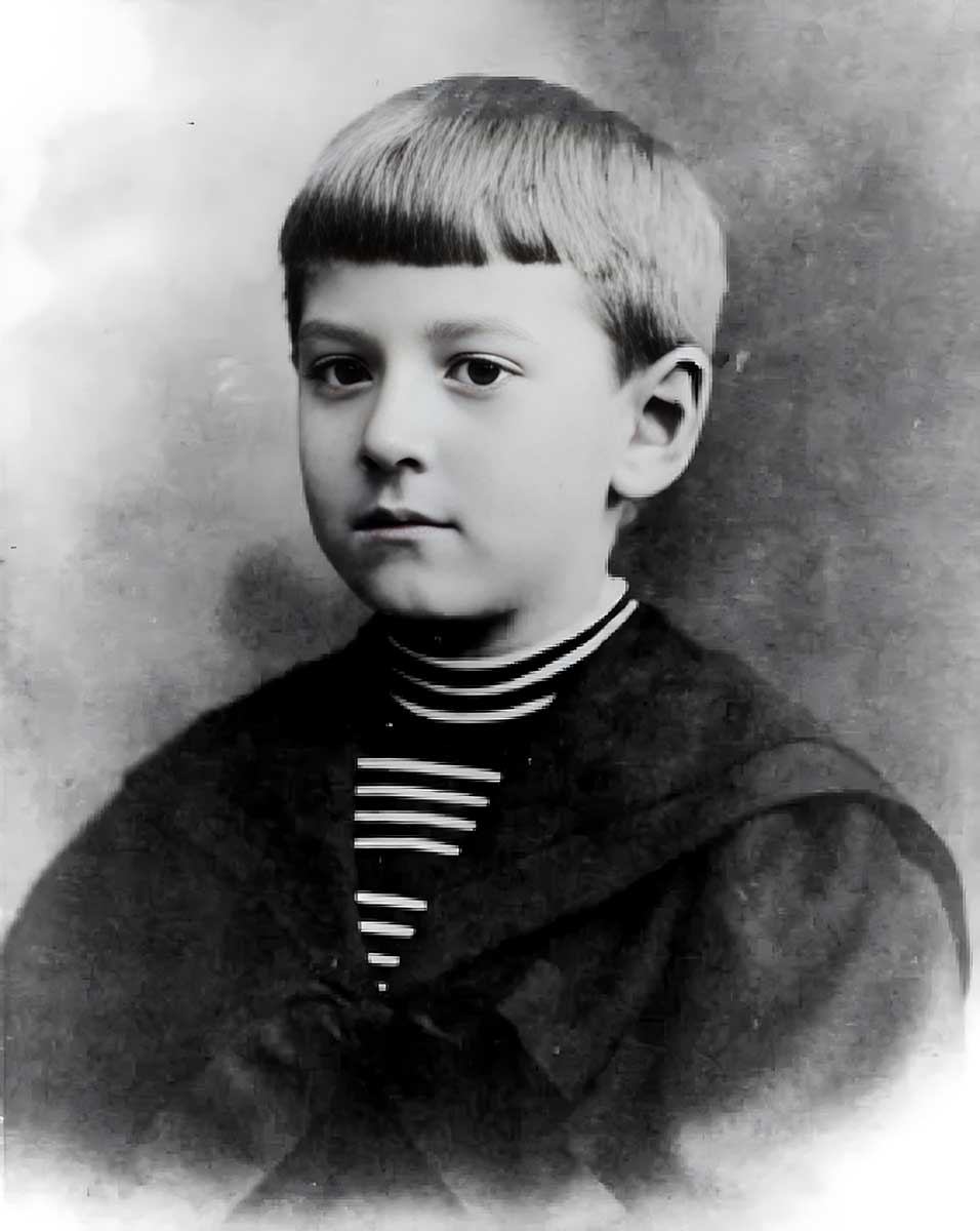 H.P. Lovecraft: The Grandfather of Horror