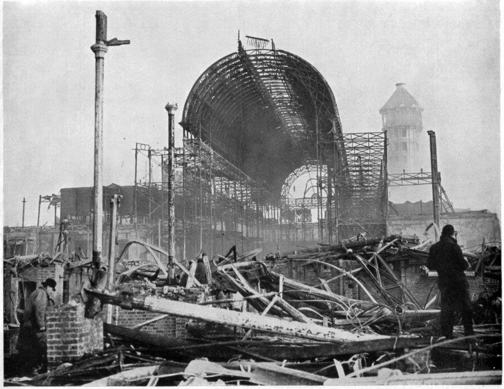 the crystal palace fire 1936