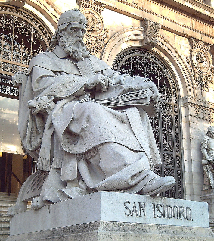 Statue of Isidoro de Sevilla