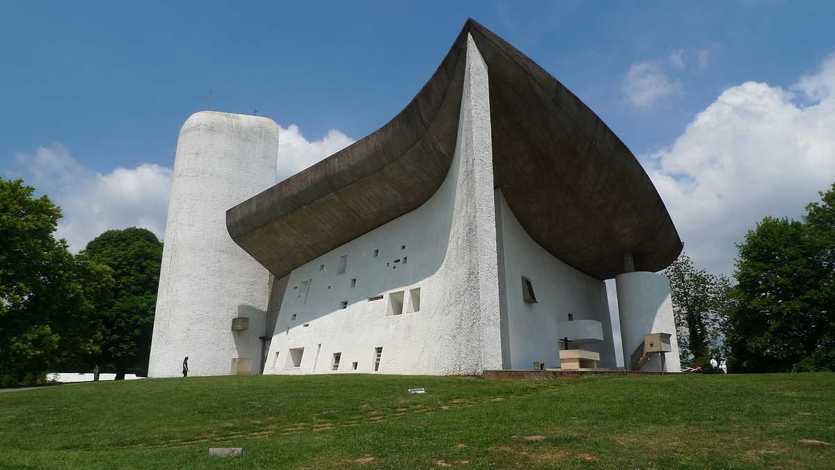 chapelle notre dame du haut corbusier