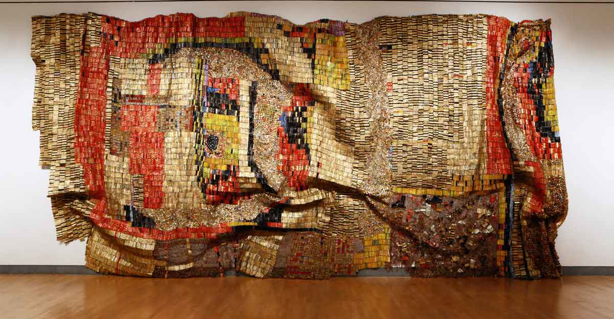 el anatsui skin installation