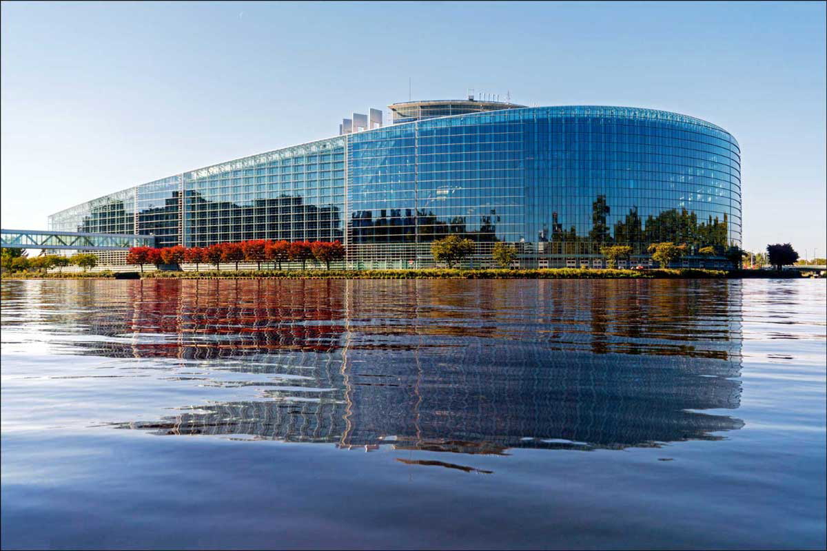 eu parliament building strasbourg