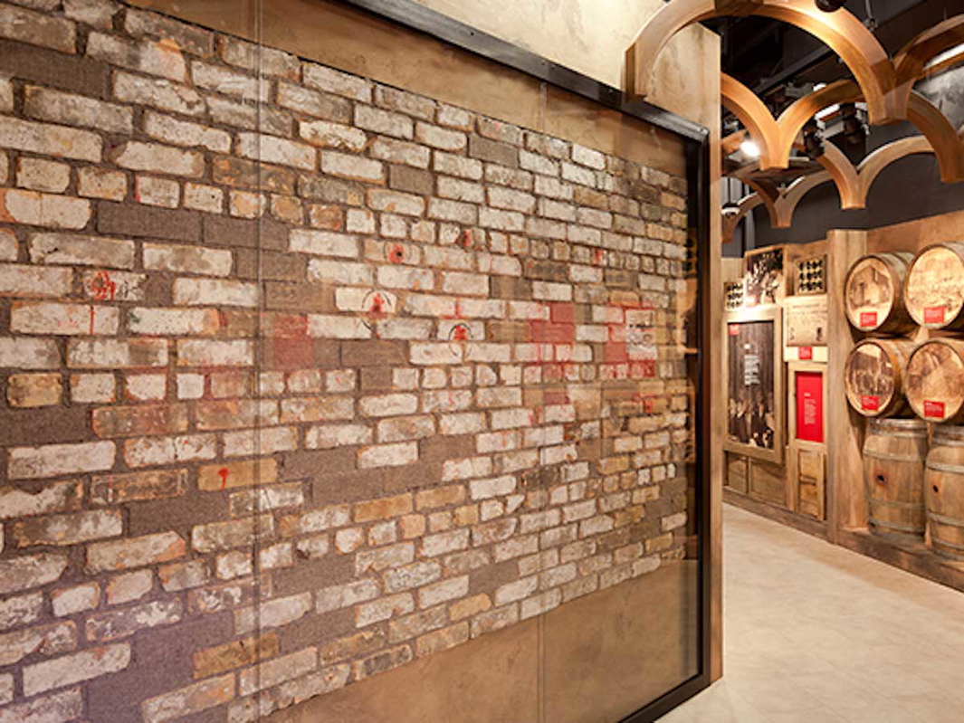 st valentines day massacre wall
