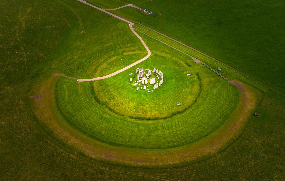 stonehenge avenue aerial photo