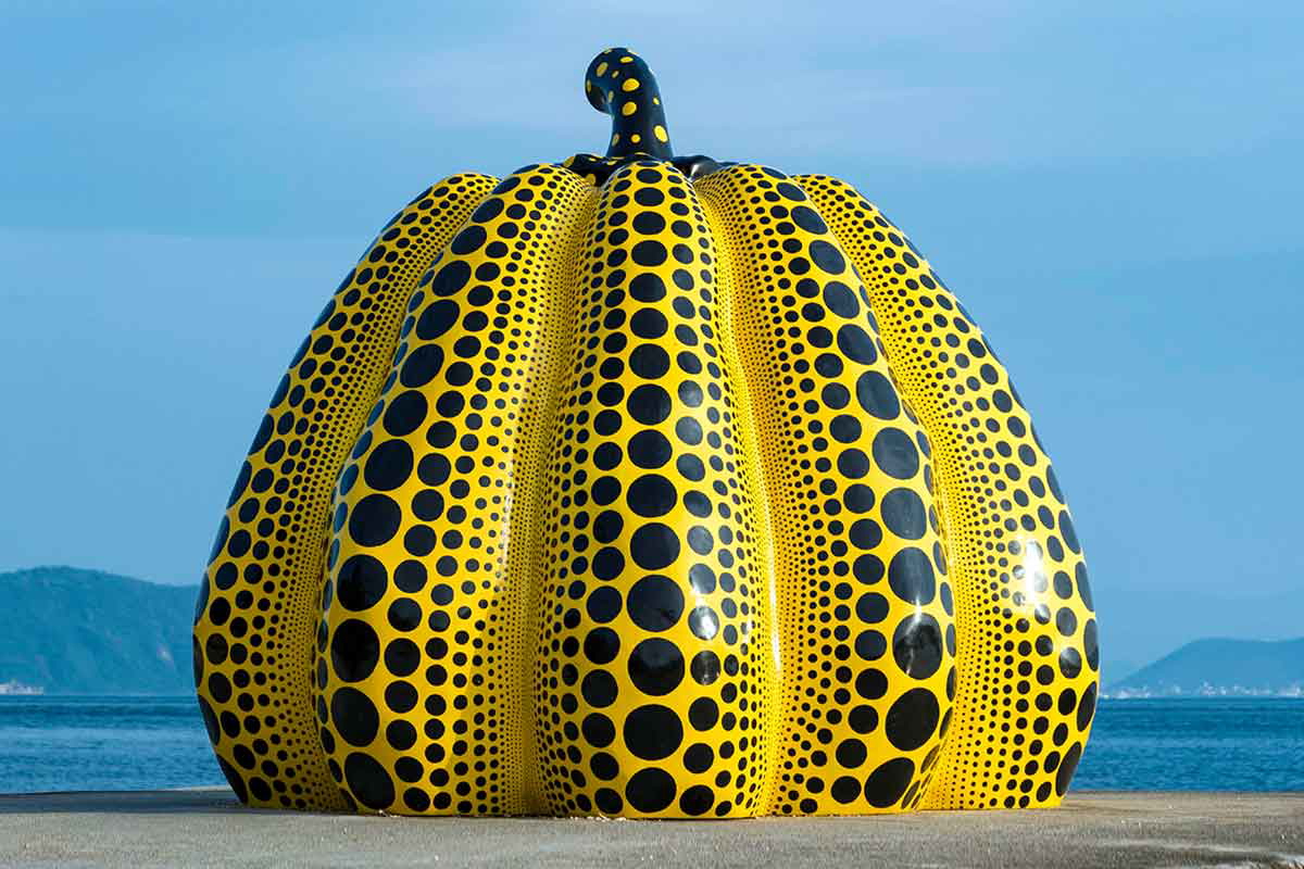 yayoi kusama yellow pumpkin 1994 2022