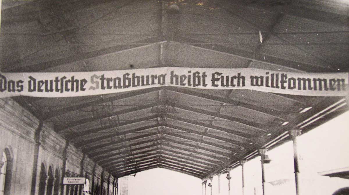 german strasbourg welcome sign